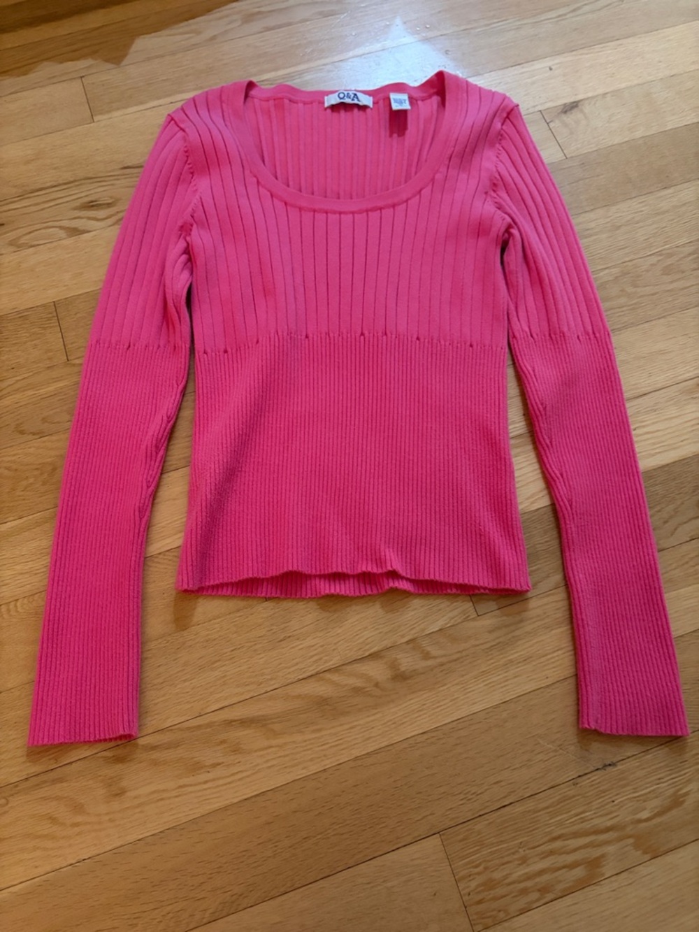 Q&A Juniors Hot Pink Ribbed Scoop Neck Sweater
